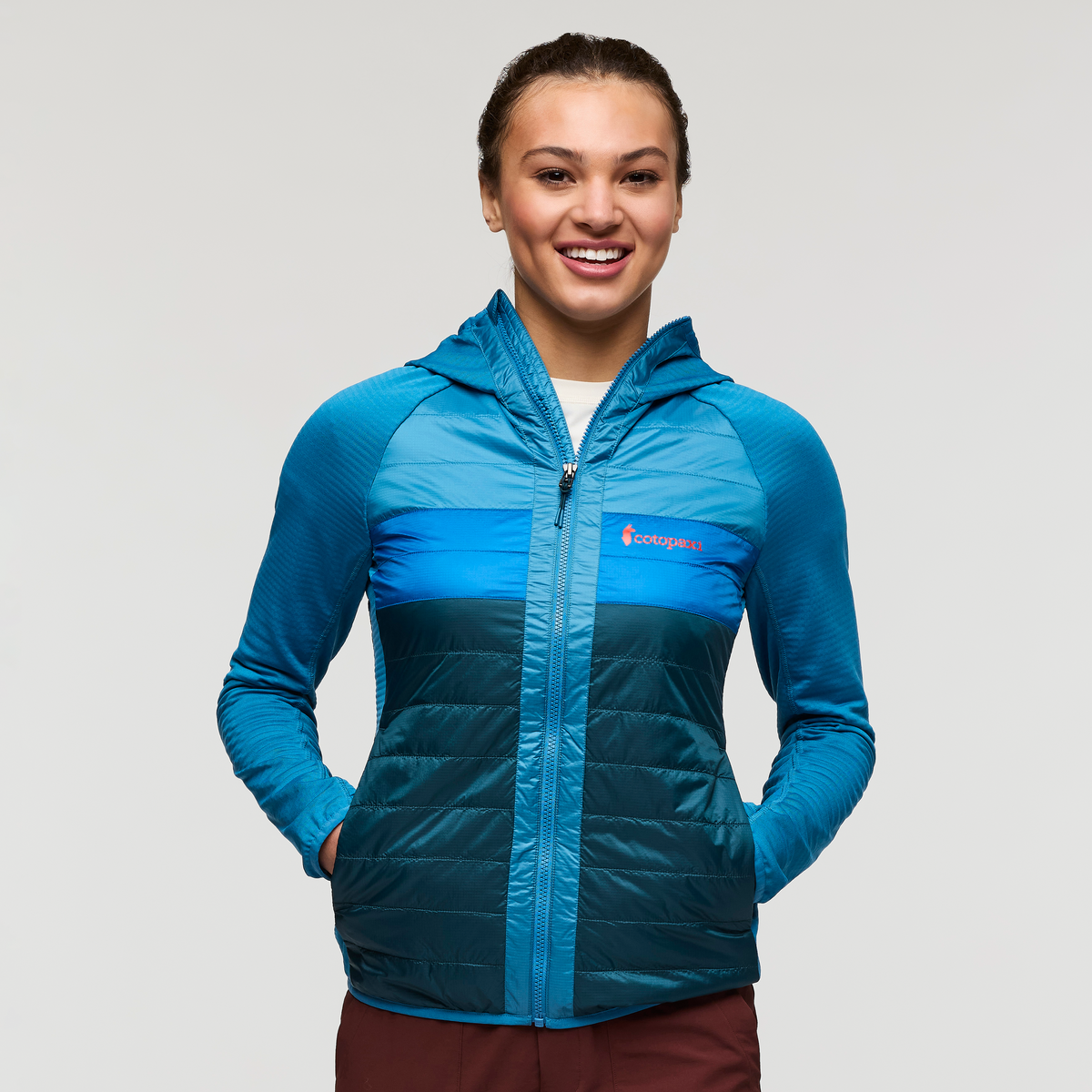 Capa Hybrid Insulated Hooded Jacket - Women's - Image 17