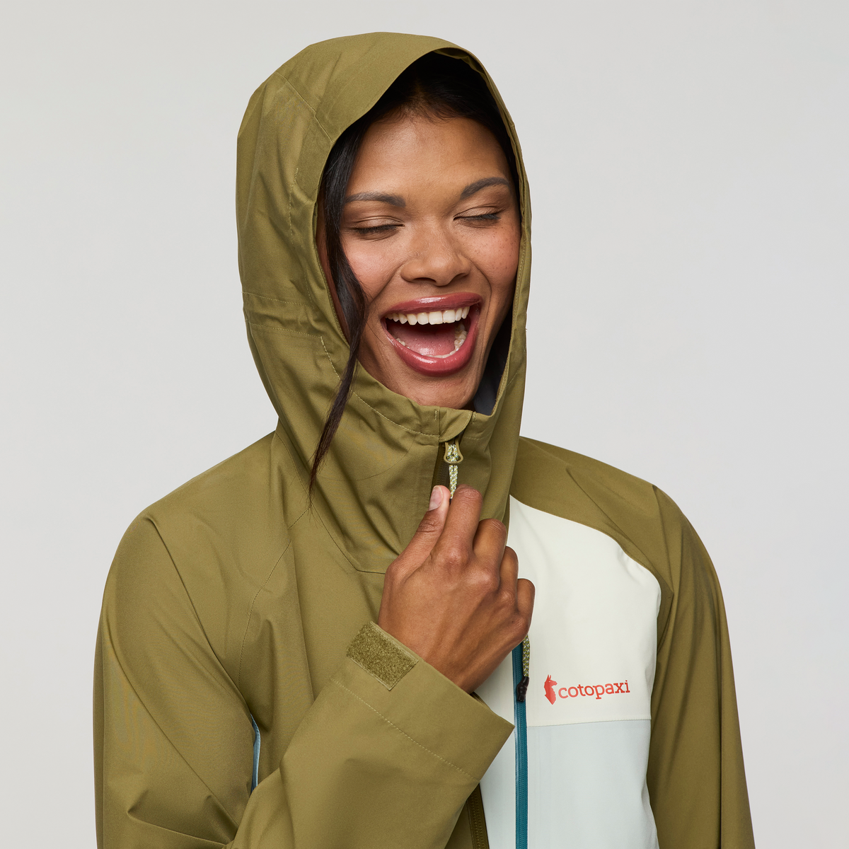 Impermeo 3L Hooded Shell Jacket - Women's - Image 5